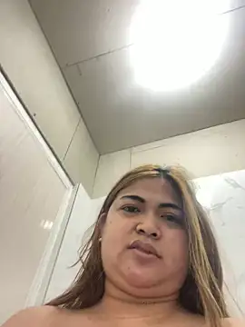 Snapshot of Bombshell_Ashy chatting on December 27, 6:53 pm Bombshell Ashy online show from December 27, 6:53 pm