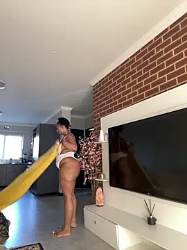 CurvyDesire1 online show from June 3, 7:33 am