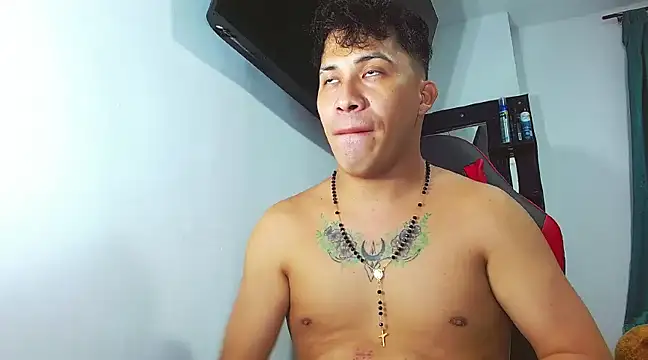 boyhot23x online show from December 29, 1:56 am