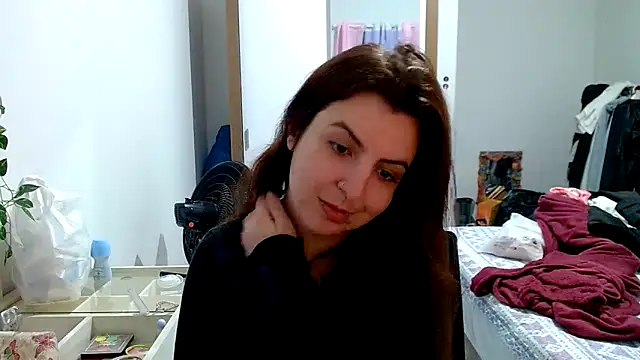 Snapshot of chelbyy chatting on October 2, 3:57 am chelbyy online show from October 2, 3:57 am