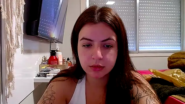 Snapshot of chelbyy chatting on October 25, 4:24 pm chelbyy online show from October 25, 4:24 pm