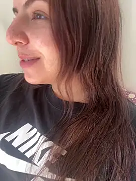 chelbyy online show from November 1, 5:37 pm