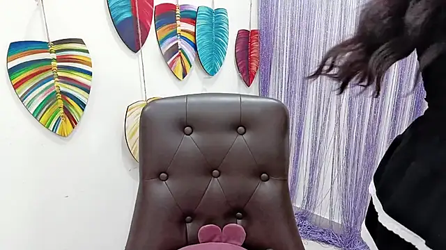 Aminababiew online show from May 26, 12:39 am