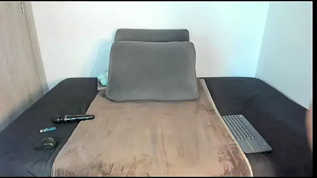 AmeliPonce online show from June 14, 3:36 pm