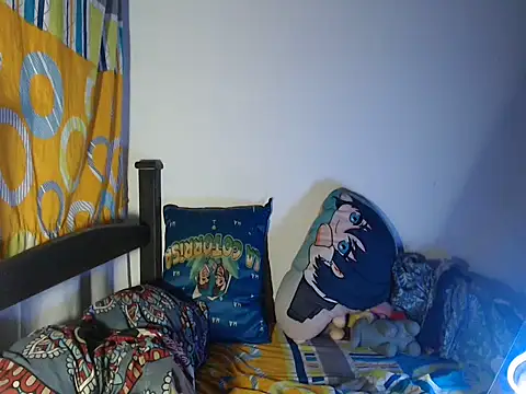 Snapshot of alisterxxx chatting on February 2, 11:09 am alisterxxx online show from February 2, 11:09 am