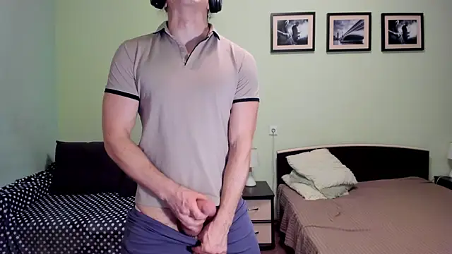 Marrymepls online show from April 9, 6:24 pm