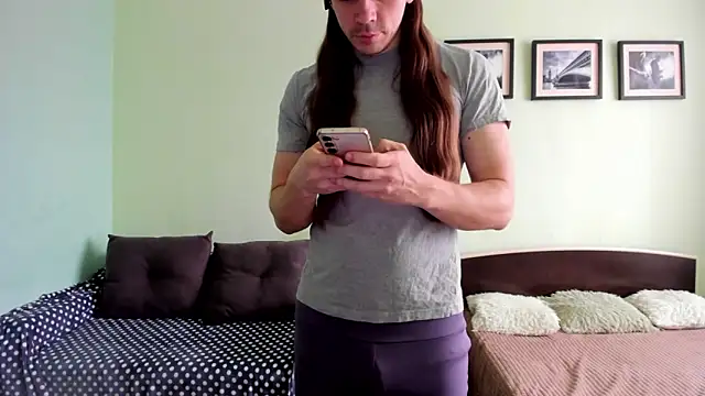 Marrymepls online show from April 12, 4:50 am