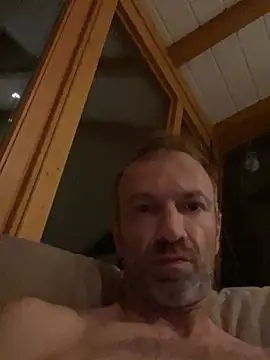 NickHarley69 online show from July 3, 9:32 pm
