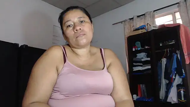 adrixxx38 online show from February 5, 9:08 pm