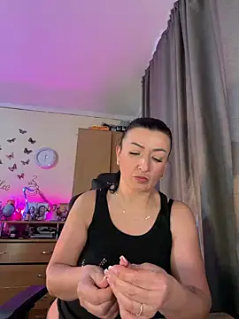 Hotangel75 online show from February 12, 9:15 am