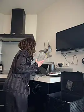 Clara-xoxo online show from February 19, 9:27 am