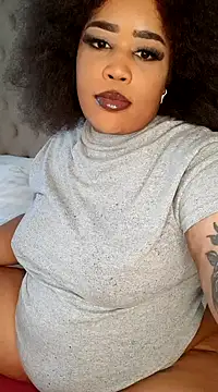 Snapshot of CAMMII_ chatting on December 5, 1:06 pm CAMMII  online show from December 5, 1:06 pm