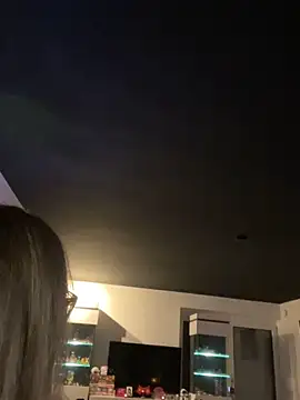 Etwas neugierig online show from February 19, 6:15 pm