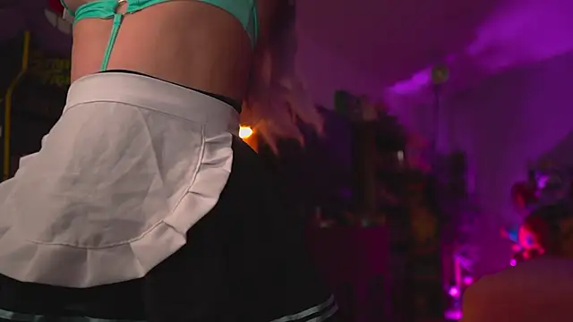 ambarEvans online show from February 2, 11:21 pm