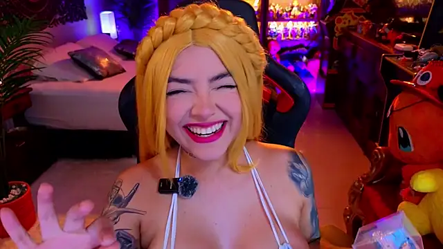 ambarEvans online show from March 23, 12:36 am