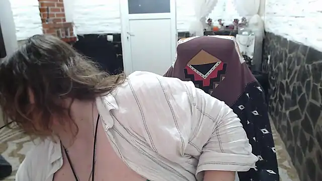 piticaforever online show from November 18, 2:39 am