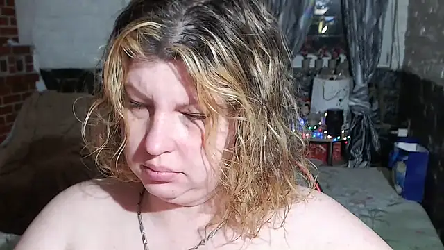 piticaforever online show from February 11, 3:44 am