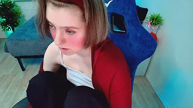 CranberryHot online show from October 28, 12:52 pm