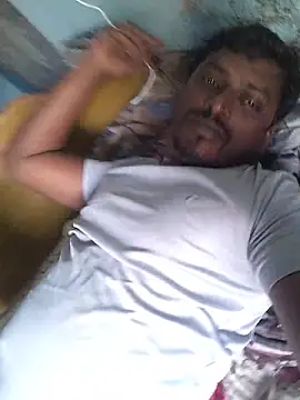Snapshot of rohanhotguy chatting on March 12, 4:07 am rohanhotguy online show from March 12, 4:07 am