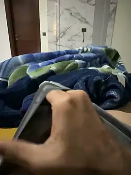 arju9699 online show from December 4, 5:44 pm