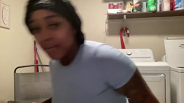 Creamesensation online show from October 25, 8:36 pm