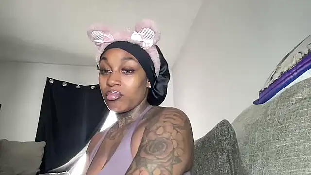 Creamesensation online show from April 6, 4:52 pm