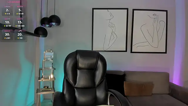MorganHicks online show from June 17, 11:23 am