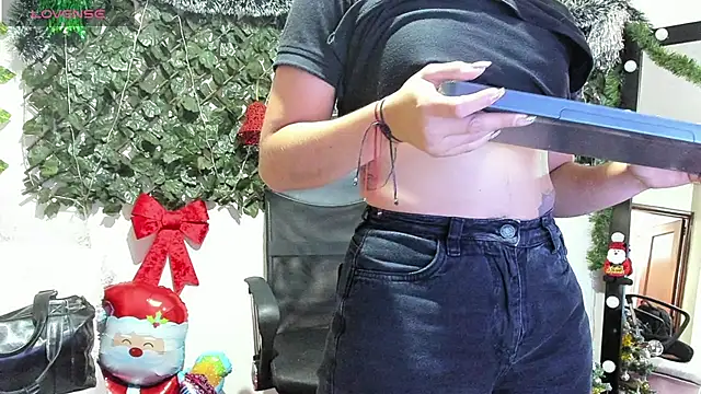 DestinyHills online show from December 5, 12:03 pm