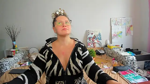 IamYourNarcotic online show from February 18, 8:21 am