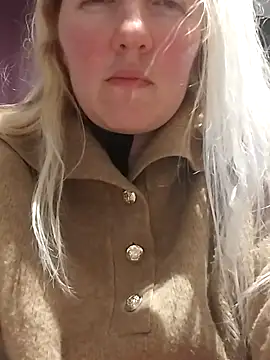 Mllesha74000 online show from February 13, 7:32 pm