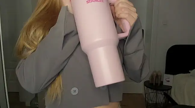 sexyCoralie online show from February 4, 6:06 pm