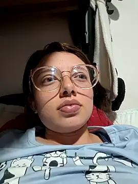 linda-schmidt online show from December 15, 1:32 am