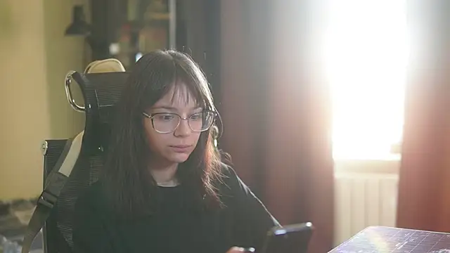 alyssa sweet online show from September 25, 4:27 am