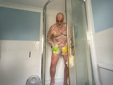 Snapshot of bigpru chatting on October 26, 11:27 am bigpru online show from October 26, 11:27 am