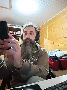 Snapshot of mitrandyr chatting on May 28, 2:58 pm mitrandyr online show from May 28, 2:58 pm