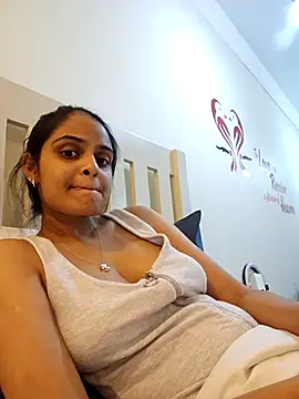 DirtySnowball69 online show from December 31, 6:35 pm