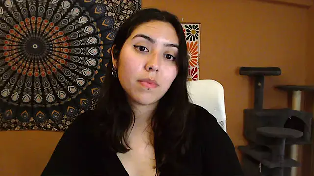 Snapshot of IntimateTales chatting on March 16, 5:07 pm IntimateTales online show from March 16, 5:07 pm