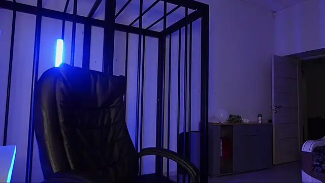 Snapshot of Tommy_Burnz chatting on January 21, 2:33 am Tommy Burnz online show from January 21, 2:33 am