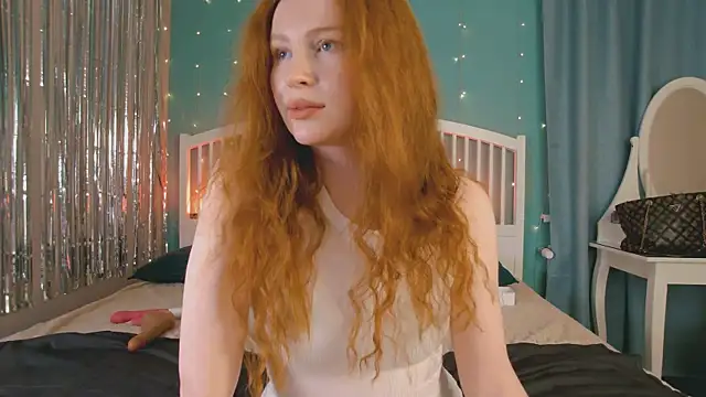 GingerArin online show from April 8, 11:43 am