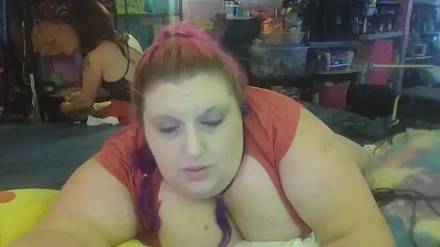 Snapshot of PinkyMarie0729 chatting on July 2, 4:29 am PinkyMarie0729 online show from July 2, 4:29 am