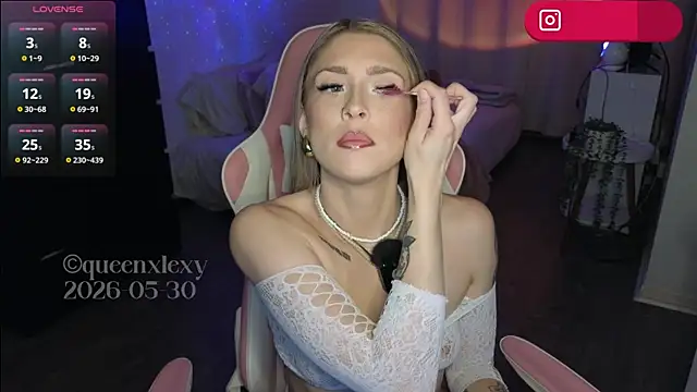 queenxlexy online show from May 30, 7:11 pm