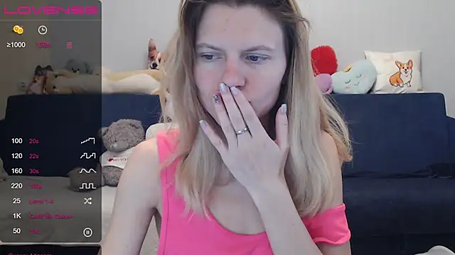 night is dark online show from January 26, 7:31 pm