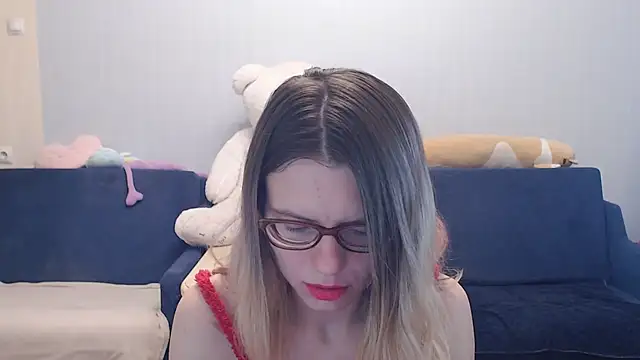 night is dark online show from December 15, 1:59 pm