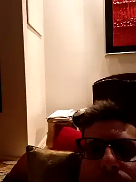 dario84rozz online show from April 11, 2:21 pm