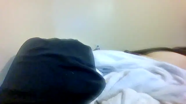 Snapshot of FUNINWV9 chatting on July 1, 10:53 pm FUNINWV9 online show from July 1, 10:53 pm