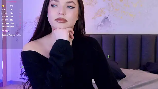 Snapshot of ibiddi chatting on February 24, 1:10 pm ibiddi online show from February 24, 1:10 pm