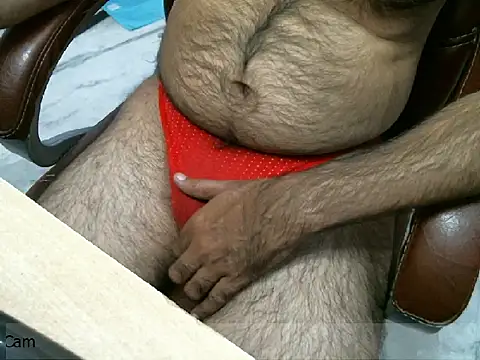 Snapshot of desioldguy chatting on October 23, 12:48 pm desioldguy online show from October 23, 12:48 pm