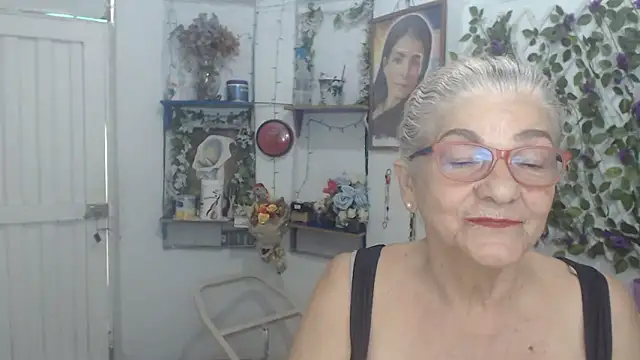 FunnyGrandma online show from March 14, 7:30 pm