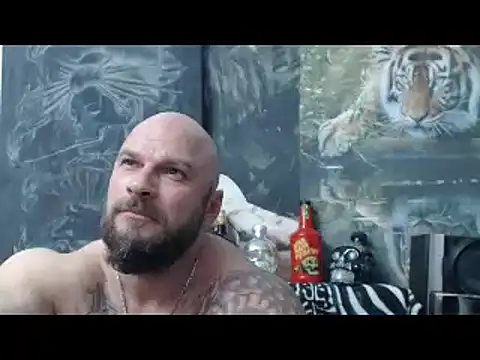 Snapshot of viking_30 chatting on April 19, 6:10 pm viking 30 online show from April 19, 6:10 pm