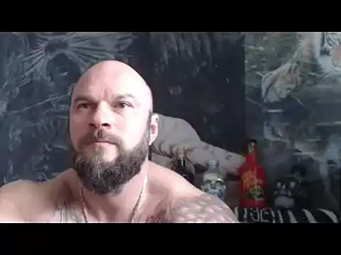 Snapshot of viking_30 chatting on May 2, 10:42 am viking 30 online show from May 2, 10:42 am